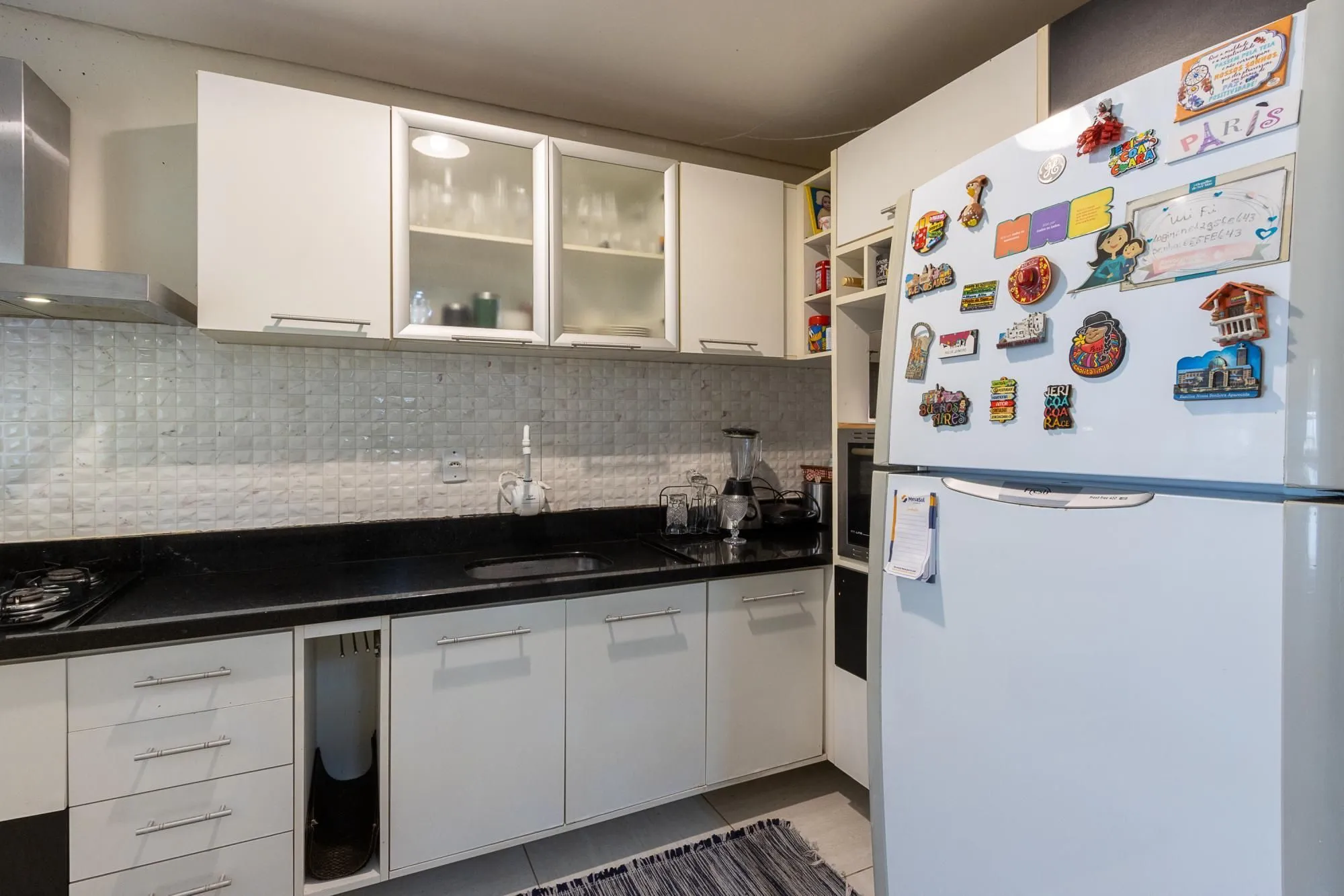 Imagem Casa térrea, 2 dormitórios, 1 suíte e 2 vagas no bairro Aberta dos Morros.