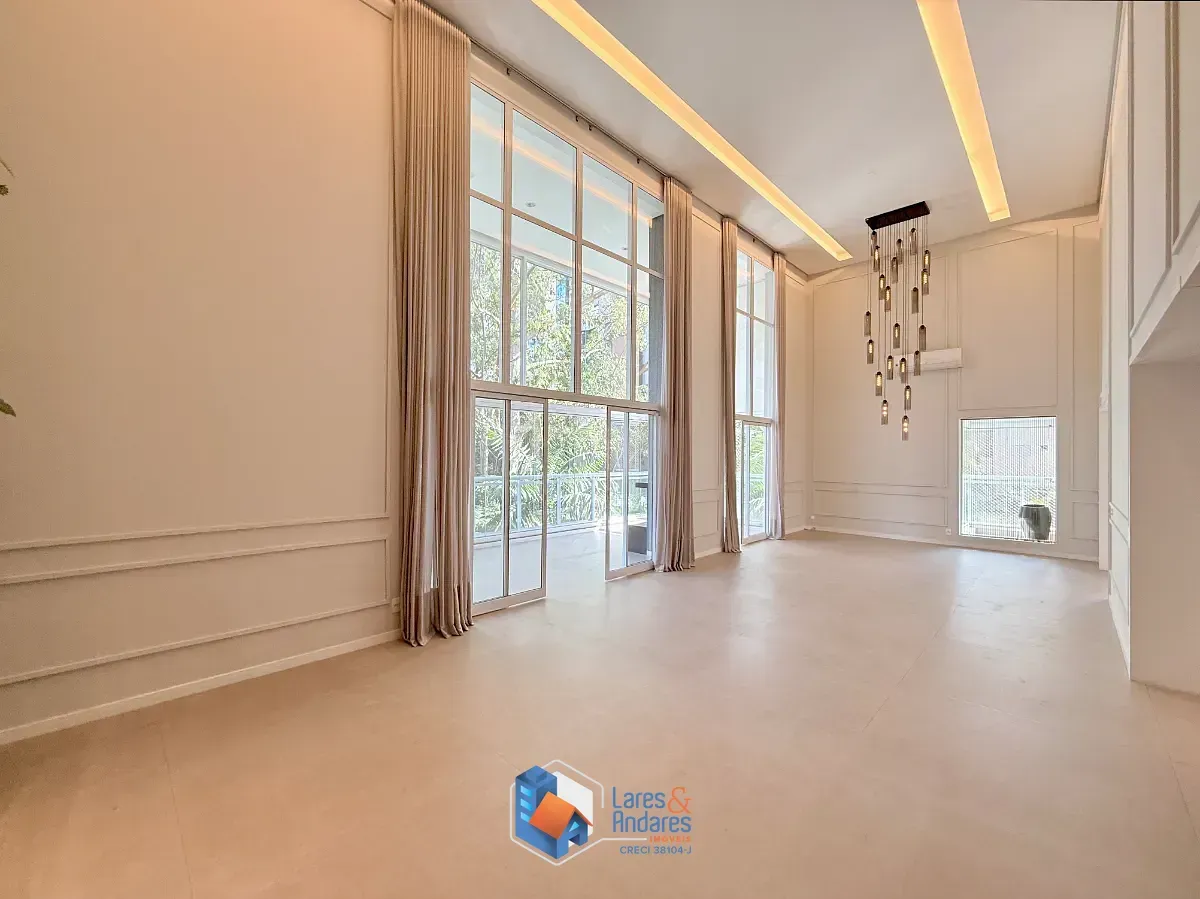 Imagem Apartamento para venda e locação em Jardim Fonte do Morumbi com 4 quartos, sendo 3 suítes, 301m²