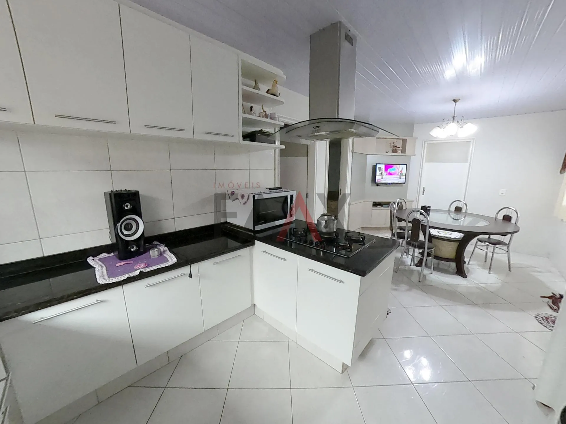 Imagem Casa com amplo terreno medindo 600.00m², VILA BELA, GUARAPUAVA - PR