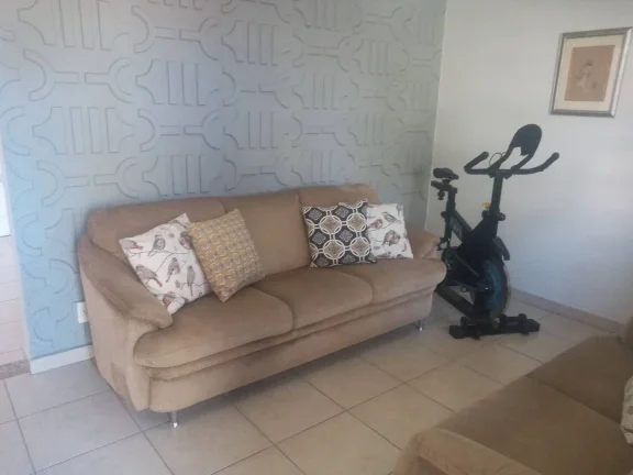Imagem Casa com 4 Quartos e 4 banheiros à Venda, 228 m².