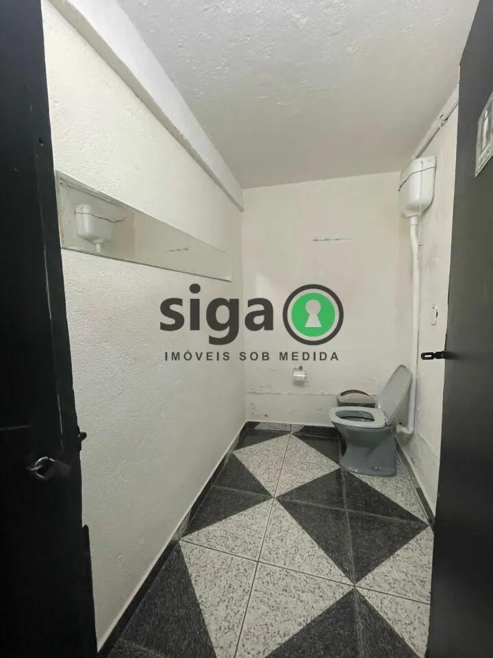 Imagem Galpão/Depósito/Armazém e 4 banheiros à Venda, 830 m²