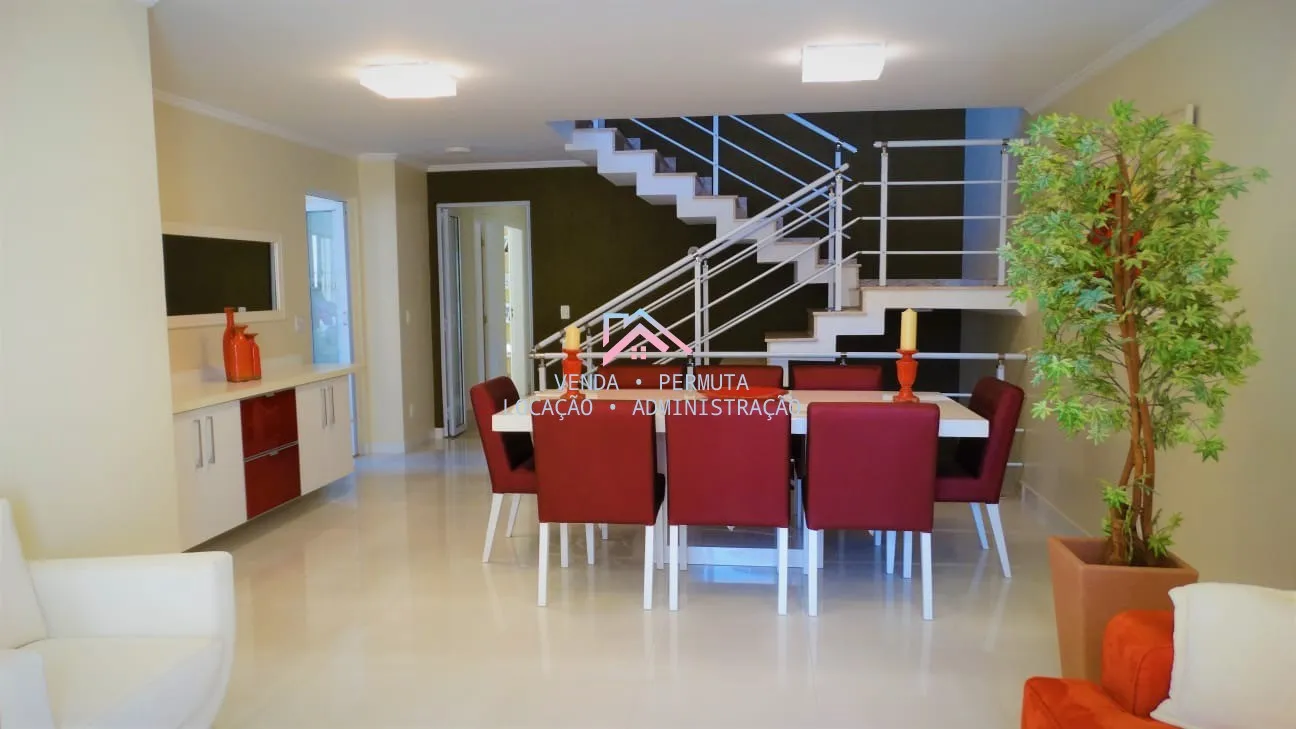 Imagem Casa à venda - Excelente Localização - área útil 384 m2 com 4 dormitórios - 2 suítes - 6 vagas - Bai
