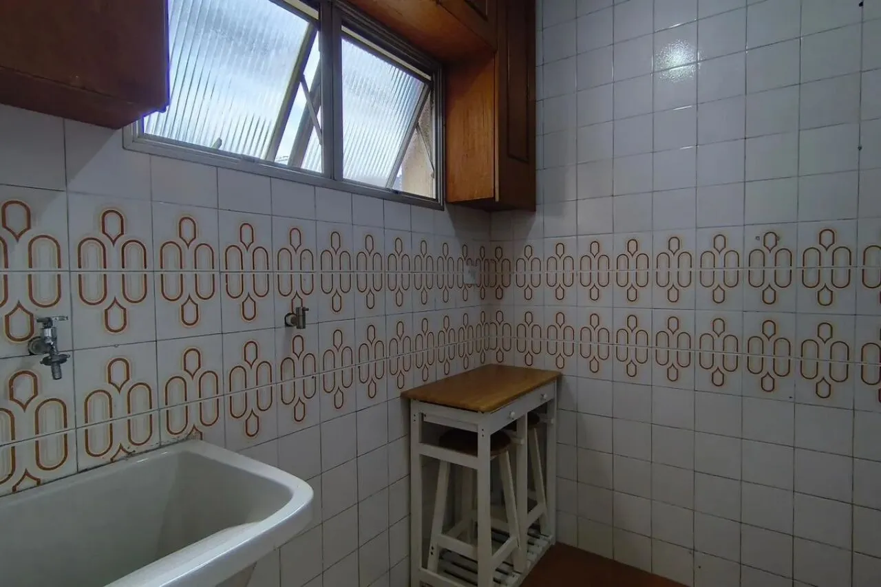 Imagem Apartamento Compacto com Vaga e Portaria 24h no Edifício Camboriú.