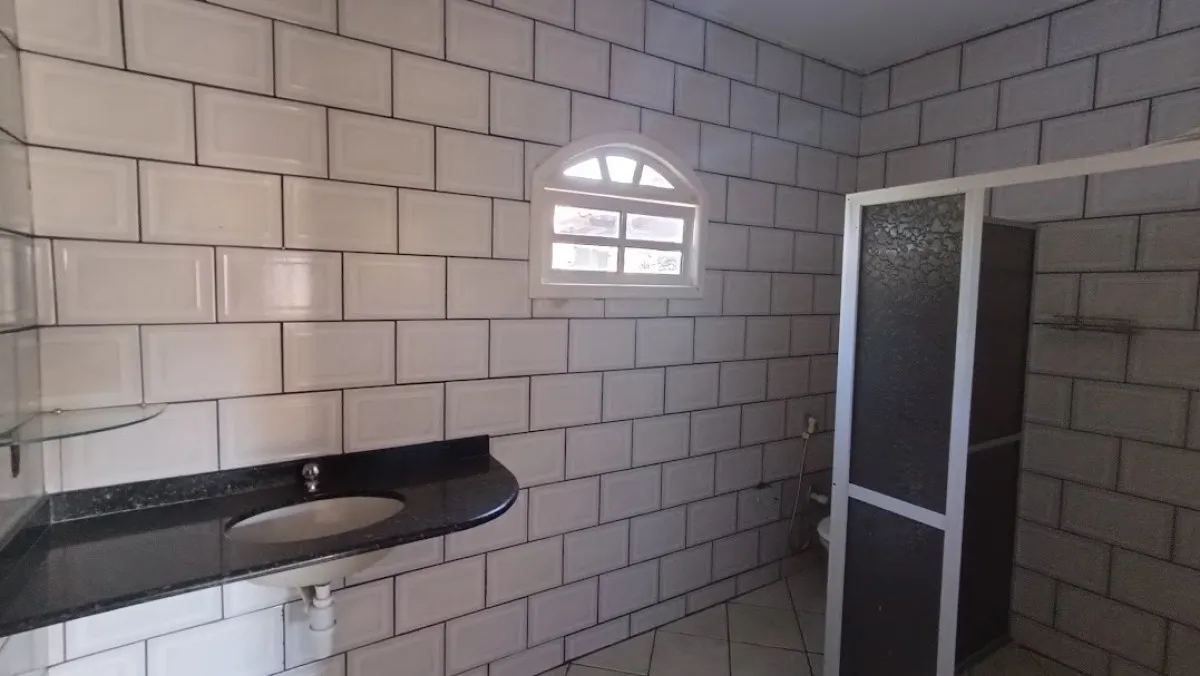 Imagem Casa Duplex com 5 quartos à venda em Vila Velha