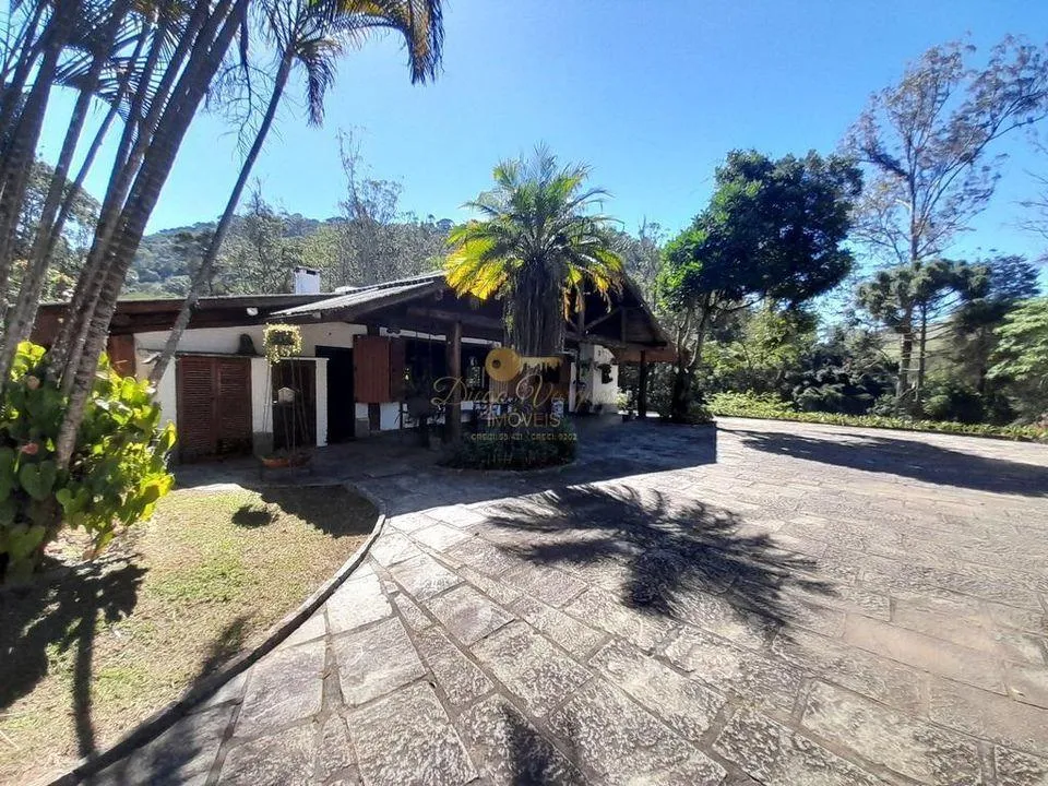 Imagem Sítio para Venda em Teresópolis / RJ no bairro Granja Florestal