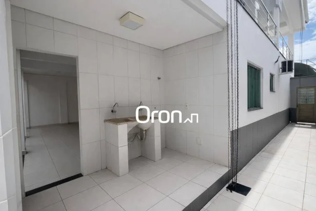 Imagem Sobrado à venda, 300 m² por R$ 1.700.000,00 - Parque das Amendoeiras - Goiânia/GO