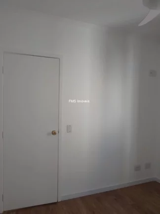 Imagem Apartamento à venda na Vila Andrade com 2 quartos, 2 salas, 1 banheiro, 1 vaga.
