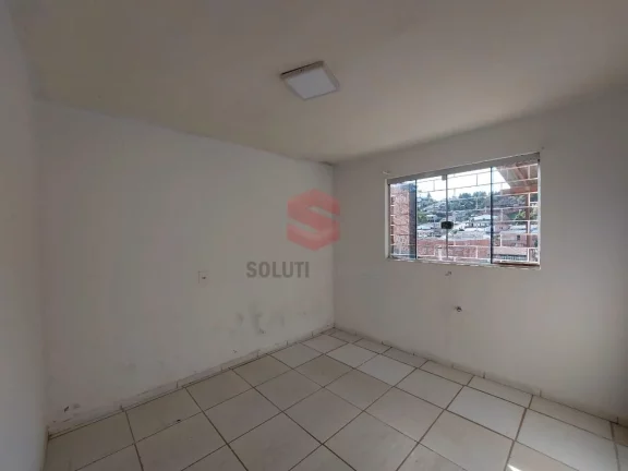 Imagem Casa com terreno amplo, em Jardim Rondinha, Campo Largo/PR