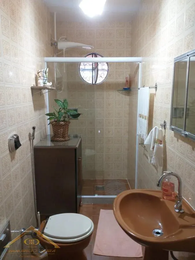 Imagem Casa em Condomínio para Venda em Cabo Frio / RJ no bairro Braga