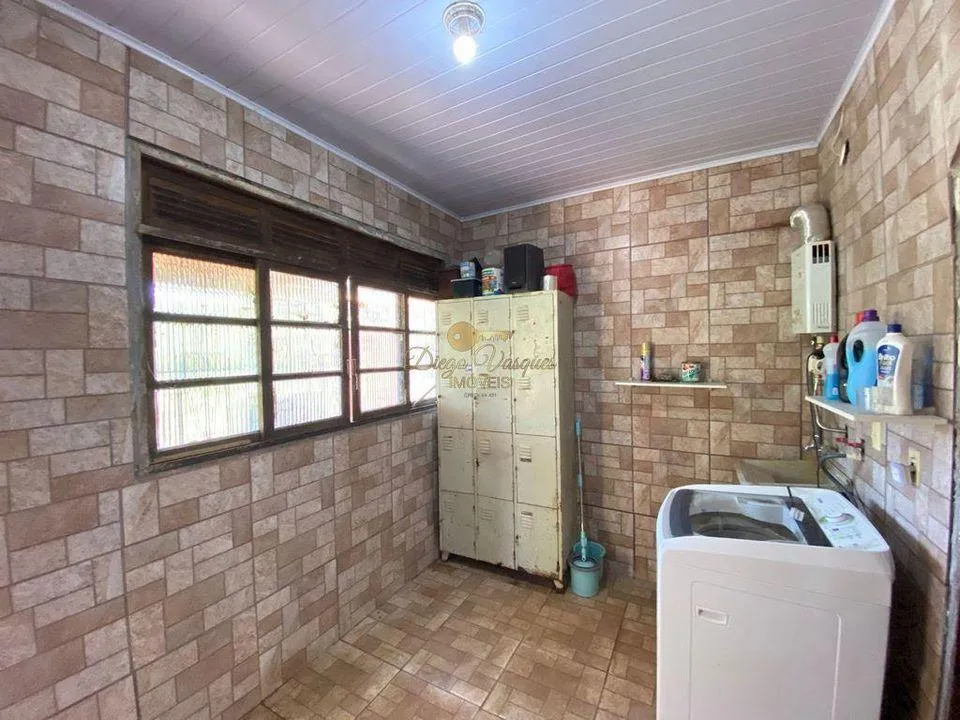 Imagem Casa para Venda em Teresópolis / RJ no bairro Pimenteiras