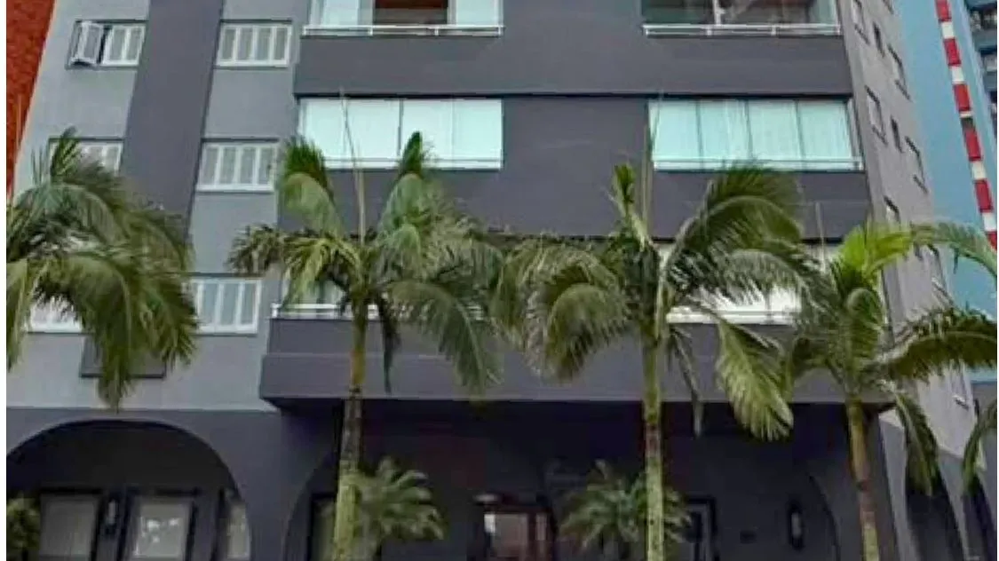 Foto do imóvel Apartamento à venda em Torres, Predial, com 4 quartos, 150.27m2