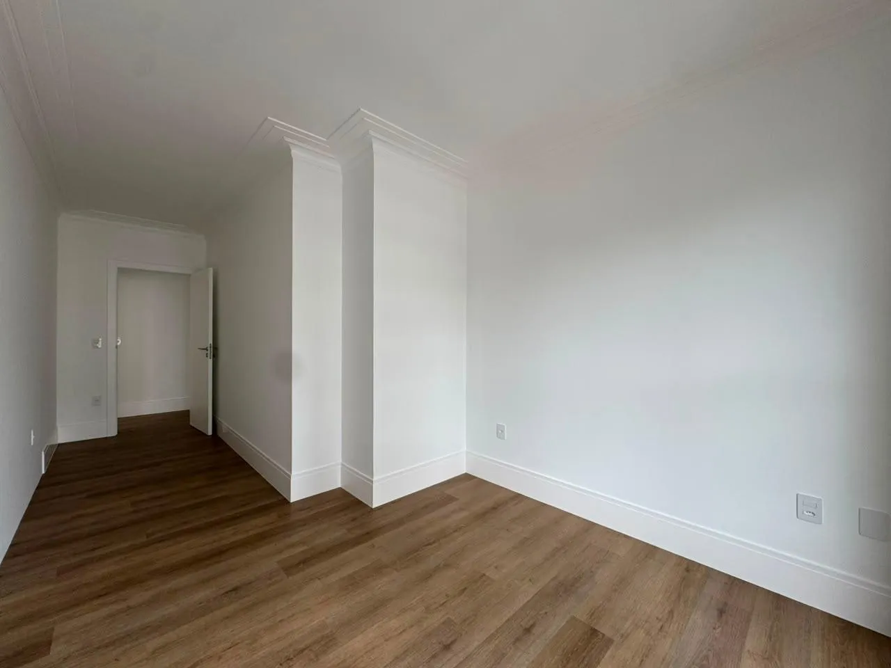 Imagem Apartamento com vista para o mar à venda com 208m2 por R$ 5.000.000,00