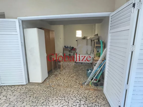 Imagem Apartamento à venda com 96m², 2 quartos, dependência, garagem fechada por R$480.000,00 na Ponta da Praia em Santos