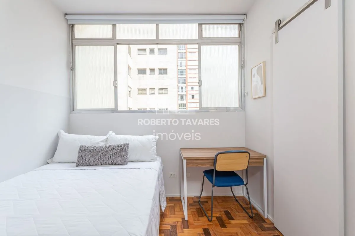 Imagem Apartamento Mobiliado e totalmente Reformado! 145 m2 úteis 5dts e 3 suítes, cozinha aberta para sala - Está a duas quadras da Av. Paulista.