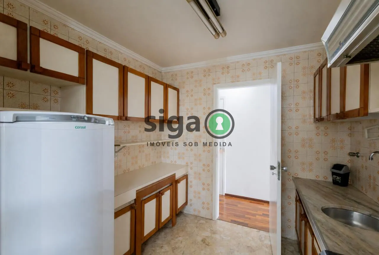 Imagem Apartamento para Aluguel de 2 quartos, 1 vaga - Campo Belo - São Paulo/SP
