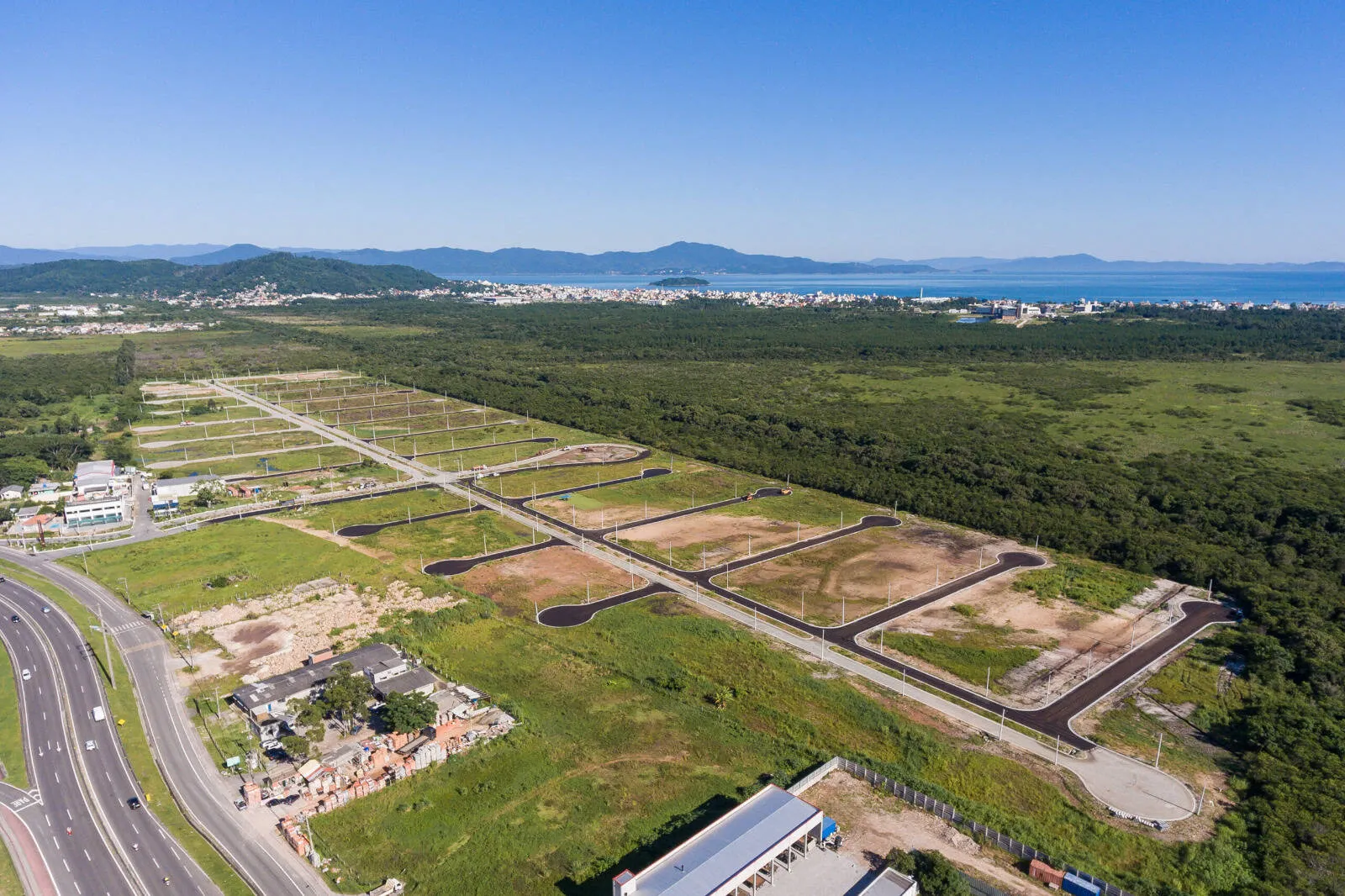 Imagem Terrenos com Viabilidade Multifamiliar - Norte da Ilha