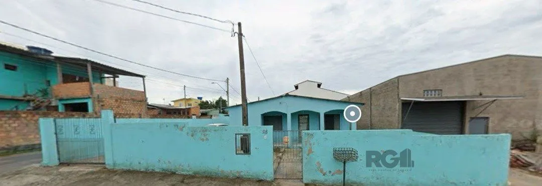 Imagem Casa espaçosa à venda no bairro Costa e Silva 4 dormitórios sendo 1 suíte.