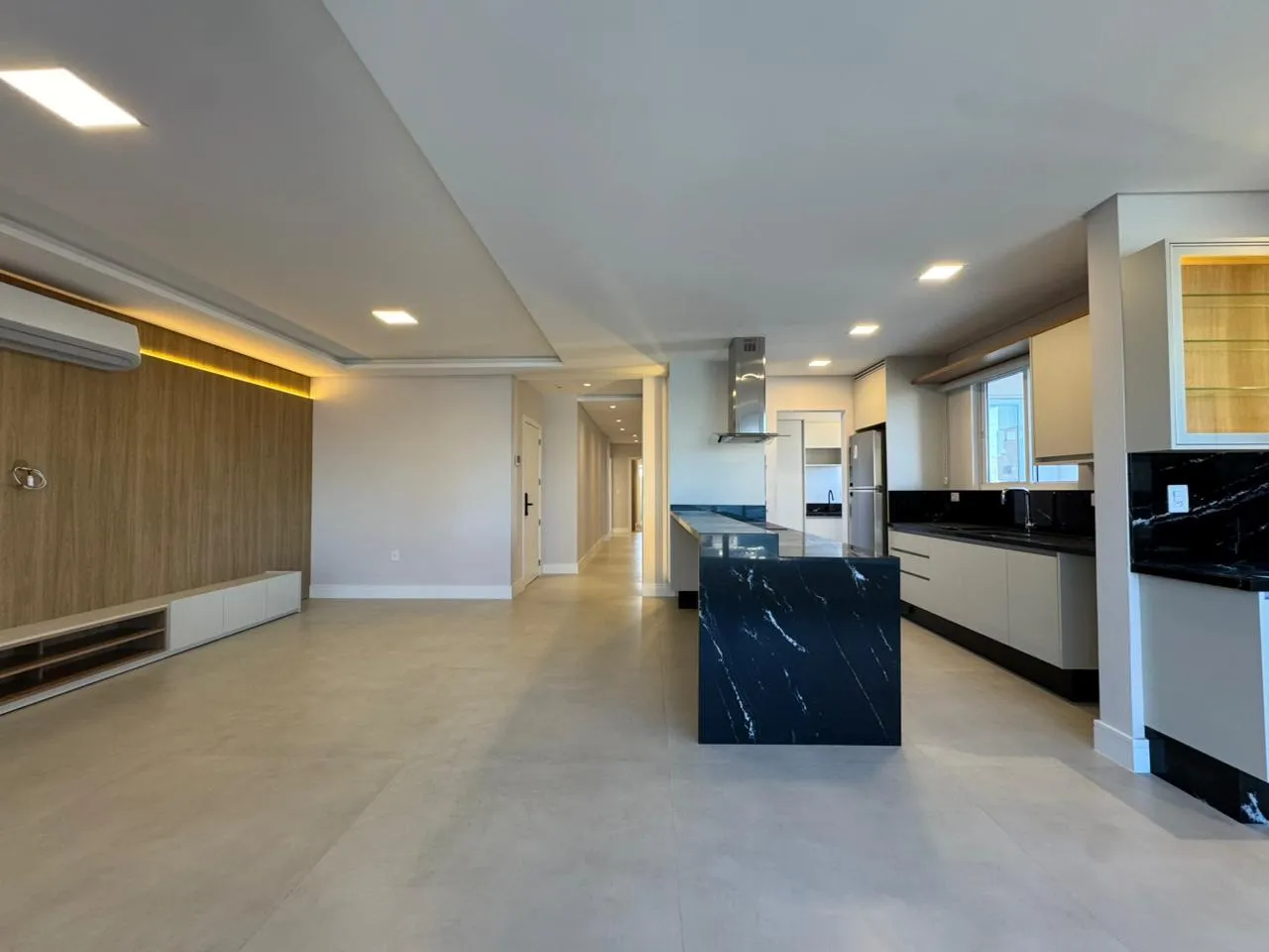 Imagem Apartamento com vista para o mar à venda com 164m2 por R$ 4.790.000,00