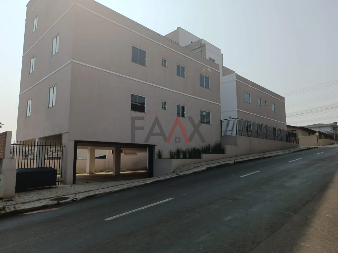 Imagem Oportunidade imperdível Edifício localizado no Trianon à venda Guarapuava PR