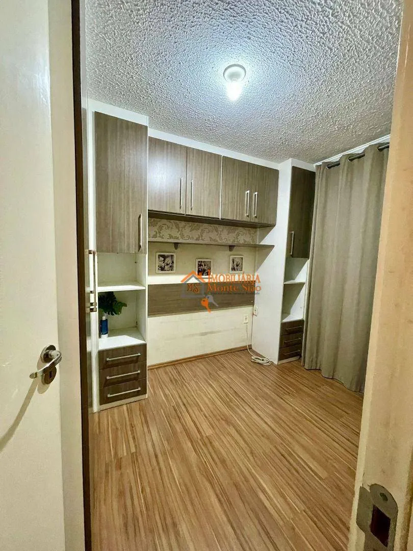 Imagem Apartamento com 2 dormitórios à venda, 41 m² por R$ 260.000,00 - Água Chata - Guarulhos/SP