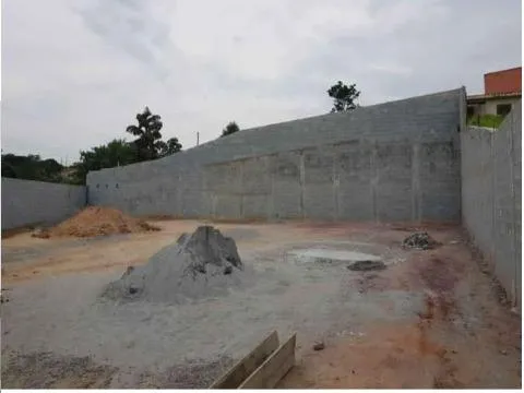 Imagem VENDA DE TERRENO NA CHÁCARA GUANABARA, EM GUARAREMA/SP, com área total de 580m² e terreno murado. ÓTIMA OPORTUNIDADE DE INVESTIMENTO! CONSULTE-NOS.