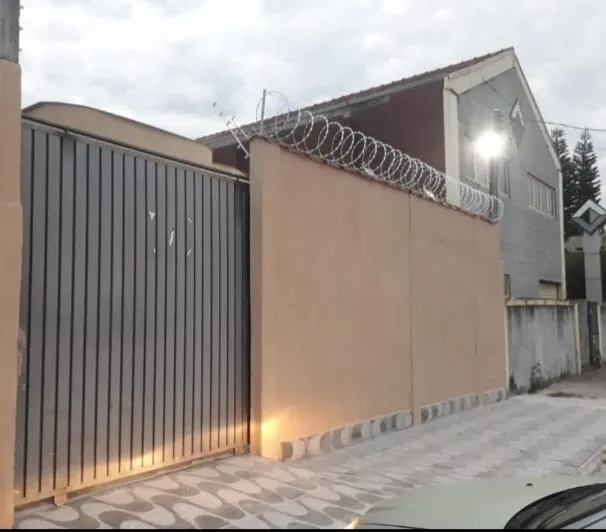 Imagem Casa à venda 4 Quartos, 2 Suites, 2 Vagas, 300M², Parque São Domingos, Pindamonhangaba - SP