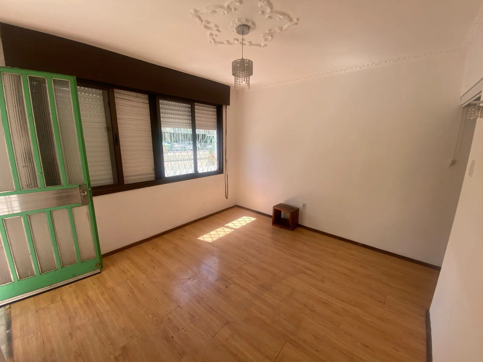 Imagem Casa com grande potencial para loja ponto comercial