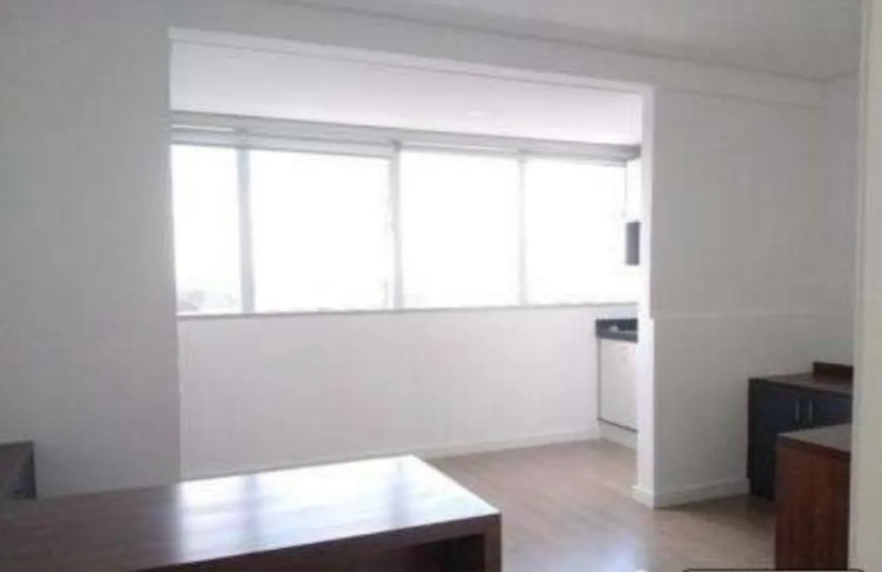 Imagem Sala Comercial de Alto Padrão no Parque Campolim: 1 sala, 1 banheiro, 1 vaga de garagem, 45,00 m² de área - Sorocaba-SP.
