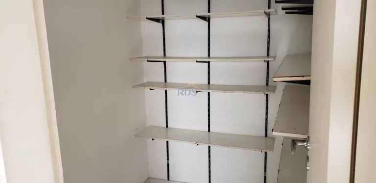 Imagem Vende um espaço e confortável apartamento de 160m² na Vila suzana.