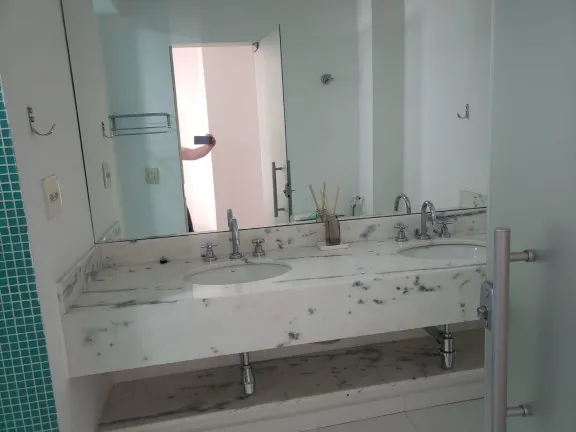 Imagem Apartamento com 2 Quartos para Alugar, 130 m² em Pinheiros - São Paulo