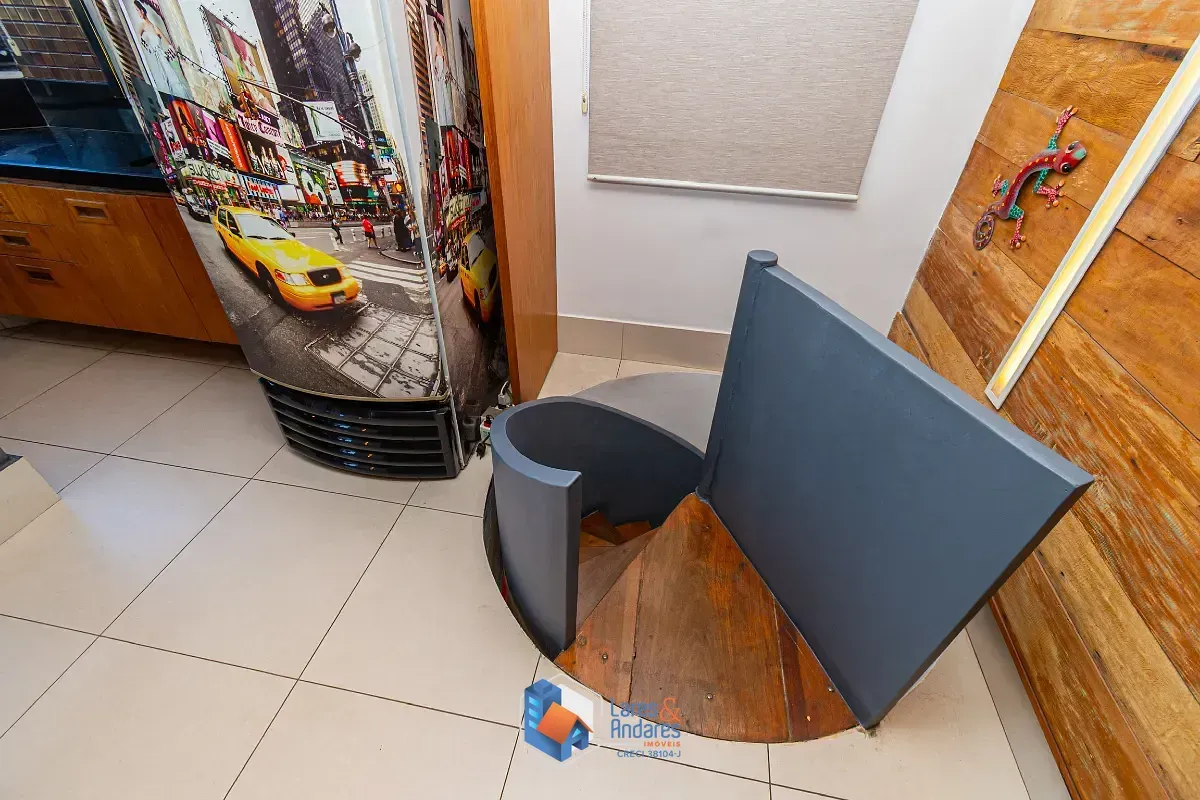 Imagem Cobertura para venda em Moema com 2 quartos, sendo 1 suíte, 183m²