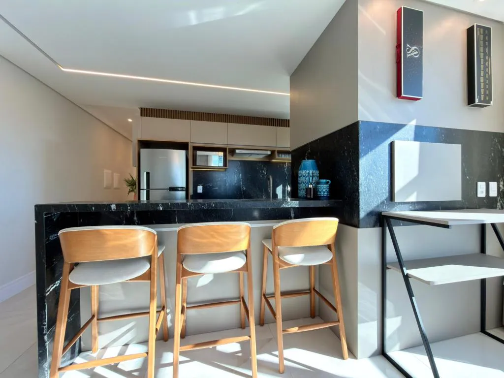 Imagem Apartamento 3 Dormitórios - Bairro Zona Nova