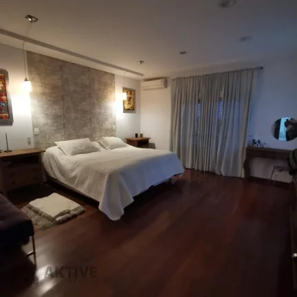 Imagem Casa de Condomínio em Tamboré - Santana de Parnaíba, SP