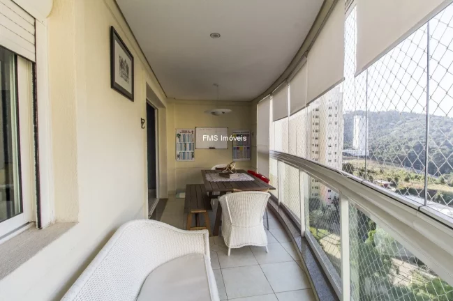 Imagem Venda de Apartamento de Luxo em Tamboré, Santana de Parnaíba-SP: 2 quartos, 1 suíte, 4 banheiros, 2 vagas de garagem - 133m²