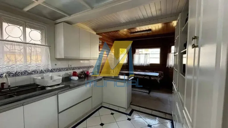 Imagem Casa de Alto Padrão à Venda com 540m² - Espaço, Conforto e Sofisticação