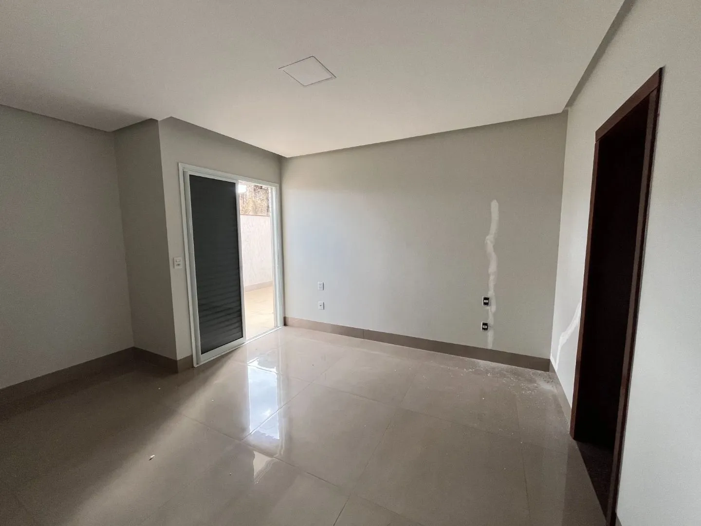 Imagem Apartamento com 3 dormitórios à venda, 114 m² por R$ 1.100.000,00 - Centro - Patos de Minas/MG