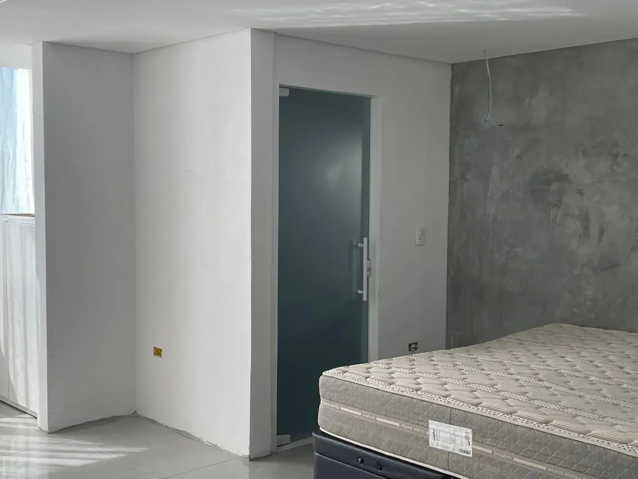Imagem Casa com 2 Quartos para Alugar, 75 m² em Jardim Kuabara - Taboão da Serra