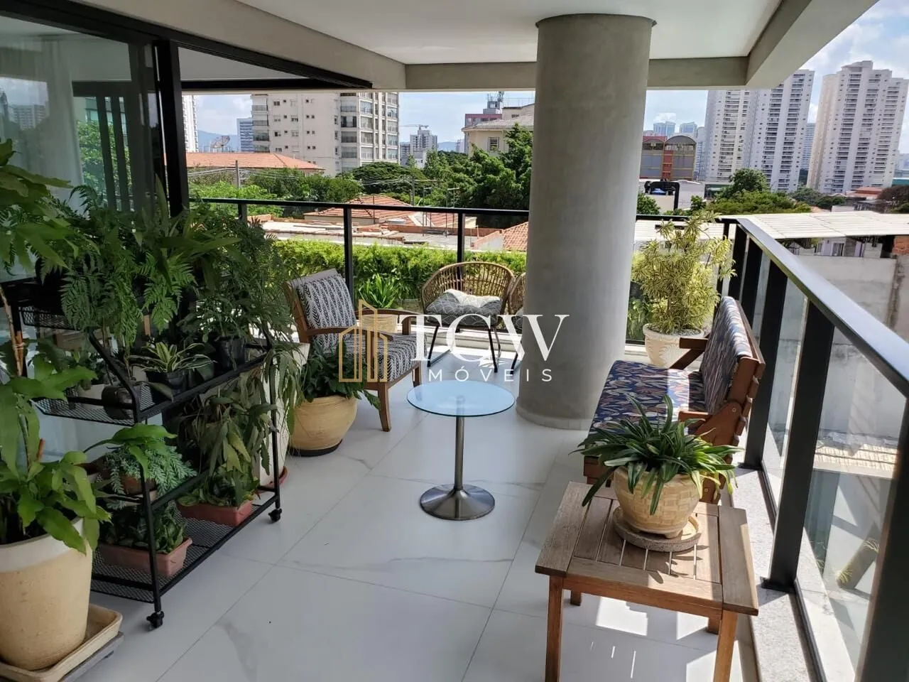 Imagem Apartamento-Padrao-para-Venda-em-Agua-Branca-Sao-Paulo-SP