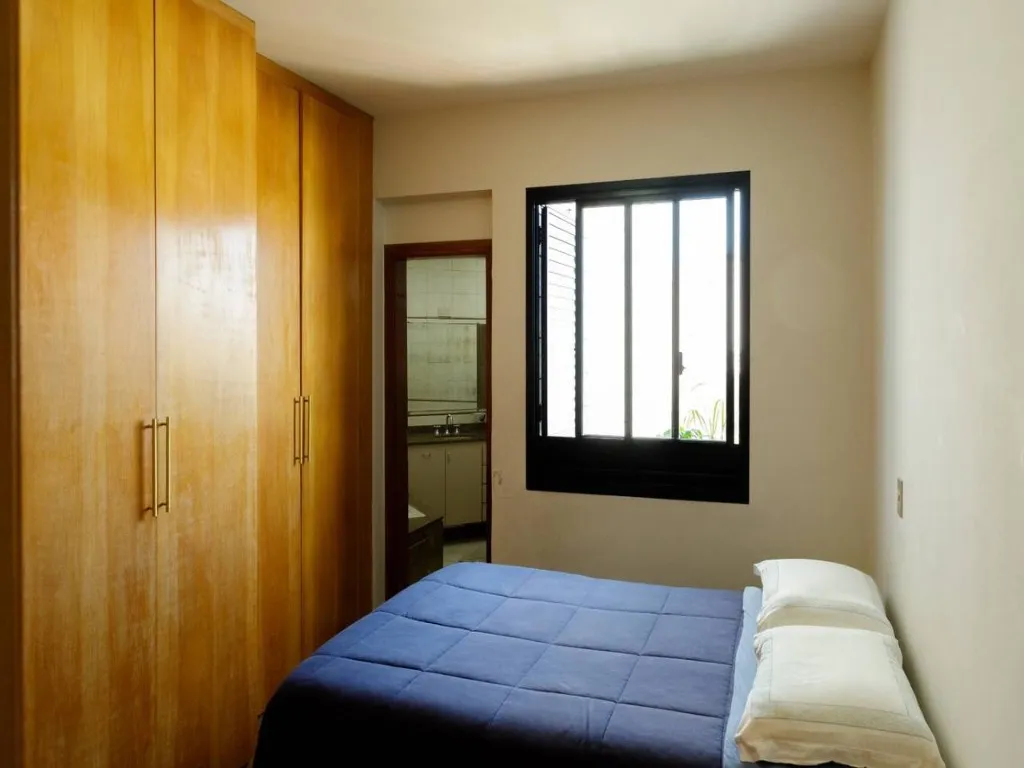 Imagem Imperdível! Apartamento de Luxo 3 quartos, 3 suítes, 4 banheiros, 2 vagas em São Bernardo do Campo - Condomínio Residencial Royal Towers.