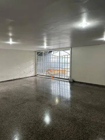Imagem Sobrado com 5 dormitórios à venda, 500 m² por R$ 1.700.000,00 - Vila Oliveira - Mogi das Cruzes/SP