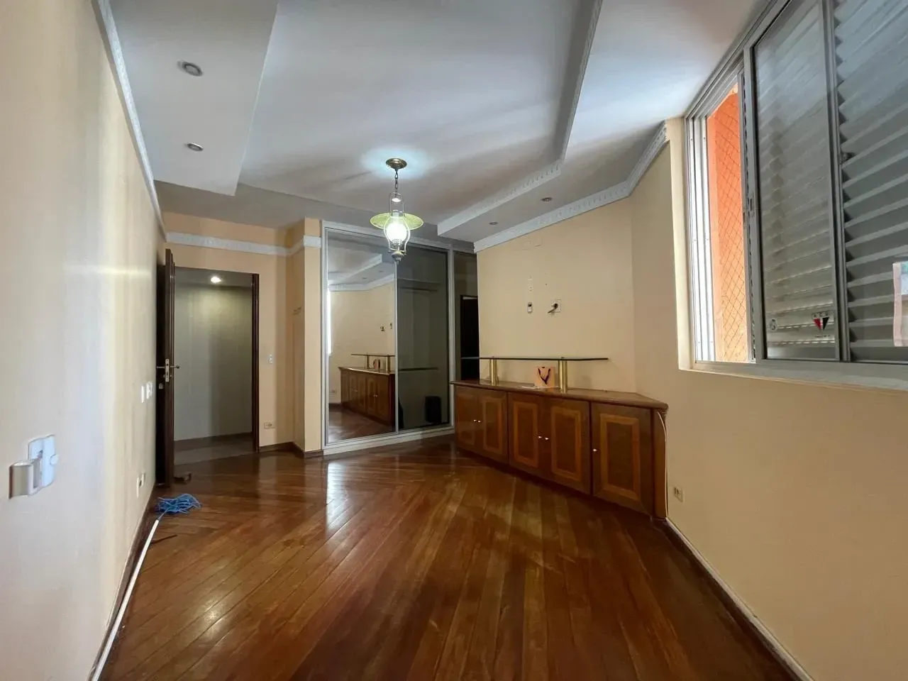 Imagem Cobertura com 4 Quartos à Venda, 353 m² em Setor Bueno - Goiânia