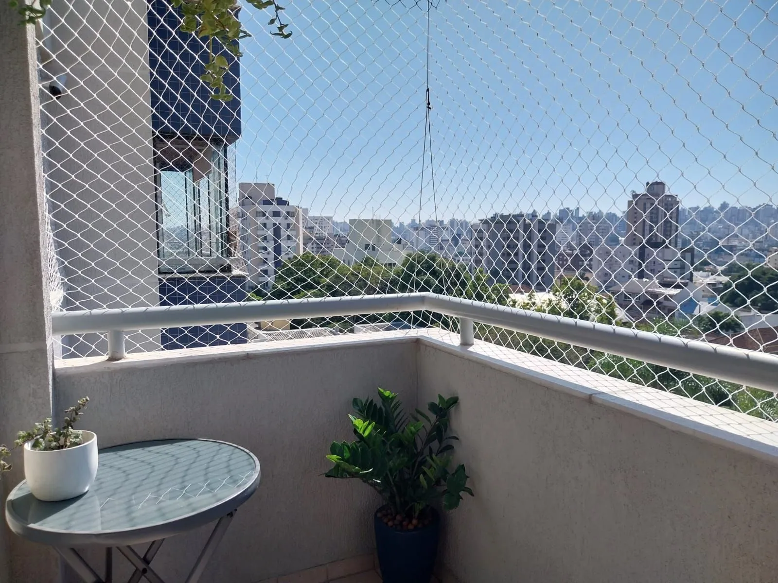 Imagem Apartamento de 2 dormitórios com vaga de garagem e sacada no Bairro Santana