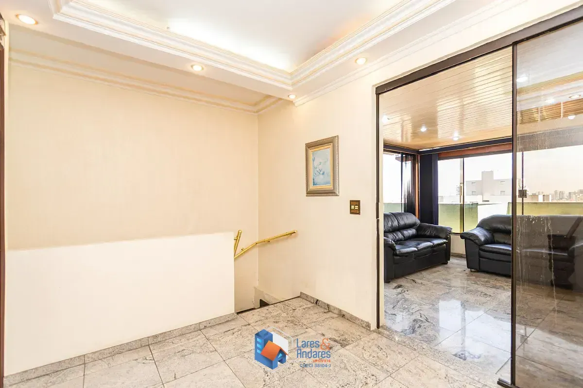 Imagem Duplex para venda em Vila Gumercindo com 4 quartos, sendo 2 suítes, 187m²