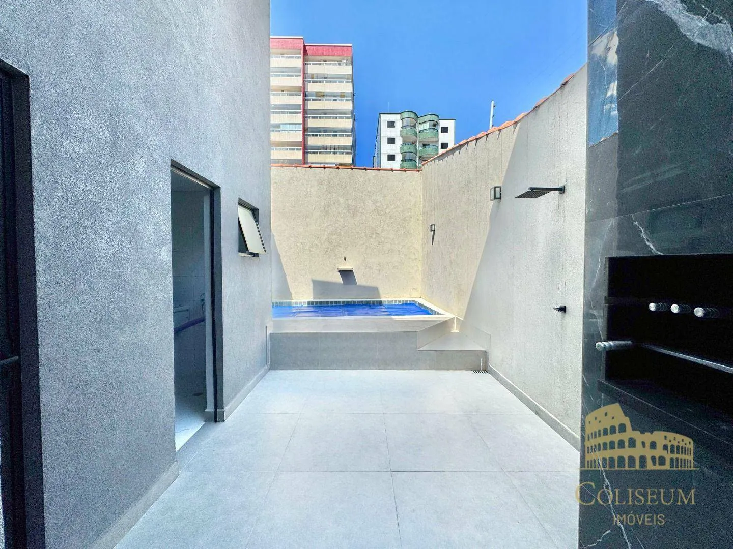 Imagem Casa com 3 dormitórios à venda por R$ 935.000,00 - Aviação - Praia Grande/SP