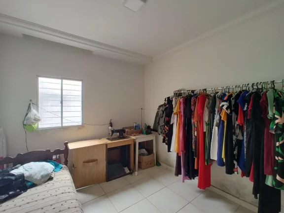 Imagem Casa para Venda em Recife, Barro, 3 dormitórios, 1 banheiro, 2 vagas