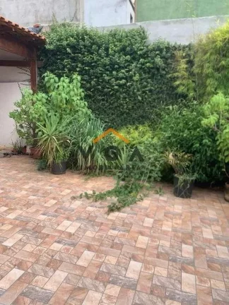 Foto do imóvel Sobrado para Venda em São Paulo, Vila Jacuí, 3 dormitórios, 2 banheiros, 4 vagas em Rua Ernesto Bainha Lopes