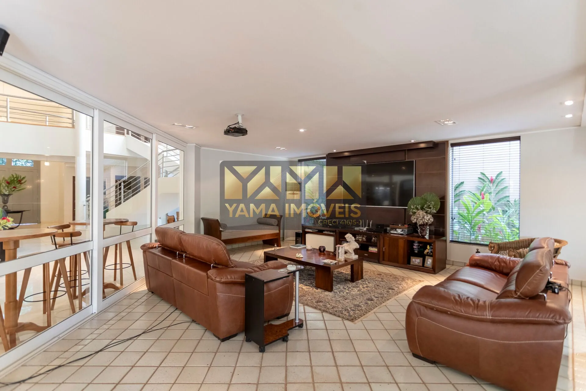 Imagem Condomínio Ipê Roxo - Casa à venda no bairro Vila do Golf - Ribeirão Preto/SP