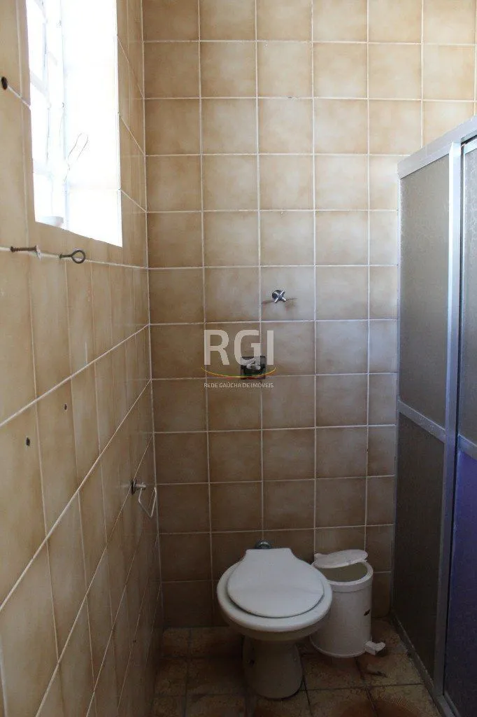 Imagem BAIXO - DUAS CASA NO MESMO PÁTIO NA PRAÇA SIMÕES LOPES NETO - ACEITA PARTE DE PAGAMENTO EM IMÓVEL NO LITORAL- SOB CONSULTA