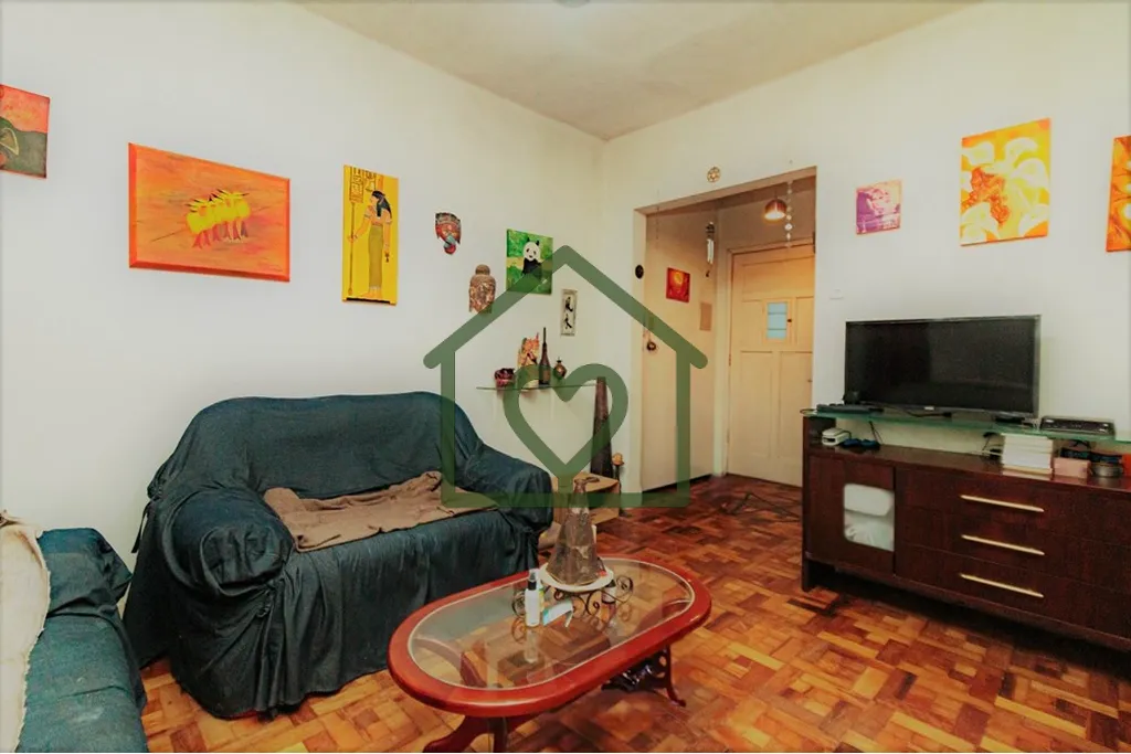Imagem **Apartamento com 3 dormitórios à Venda em Porto Alegre - Excelente Preço!** Você está em busca...