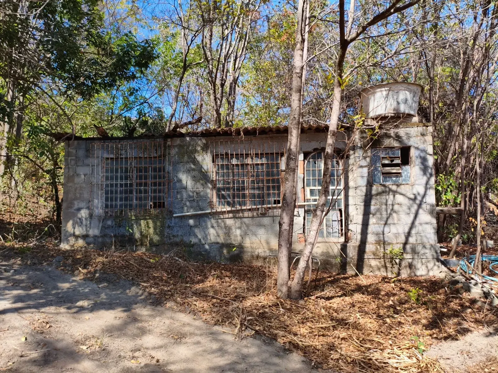 Imagem Chácara com 1 Quarto à Venda, 5.000 m² em Ravena - Sabará